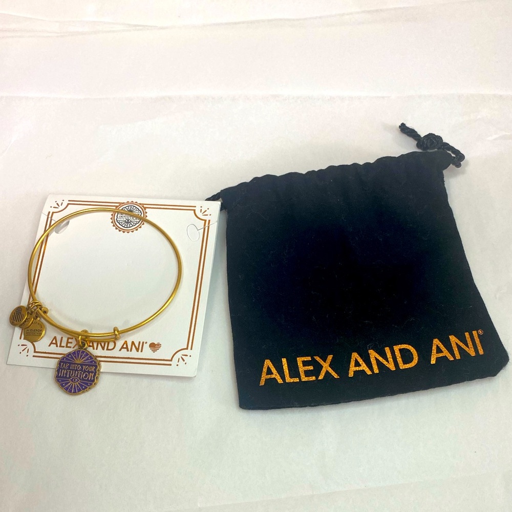 🔴⬇️ ALEX AND ANI gold tone tap into your intuition charm bracelet 🔮good energy